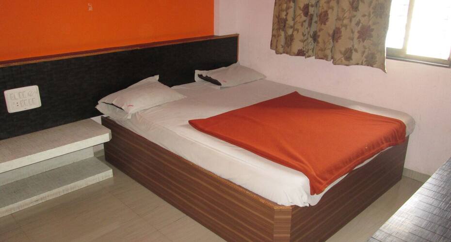 Hotel Sai Shyam Palace, Shirdi 2